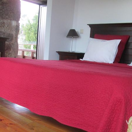Quinta De Lourosa Guest House Lousada Ruang foto