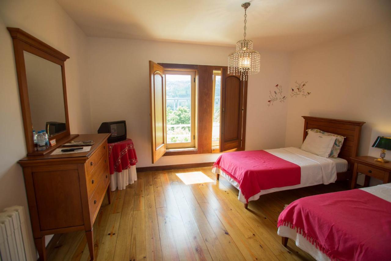 Quinta De Lourosa Guest House Lousada Bagian luar foto